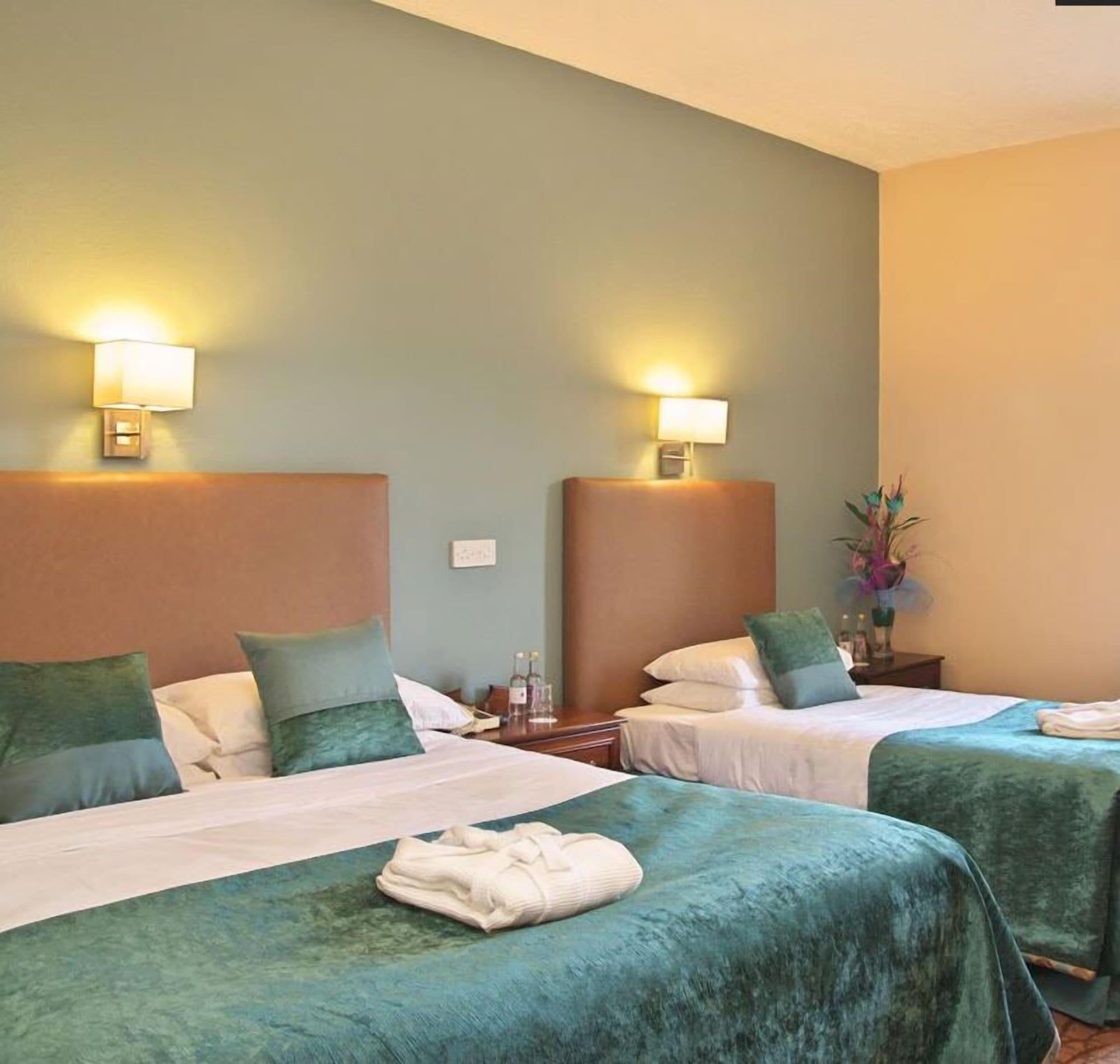 Falls Hotel & Spa Енністімон Екстер'єр фото