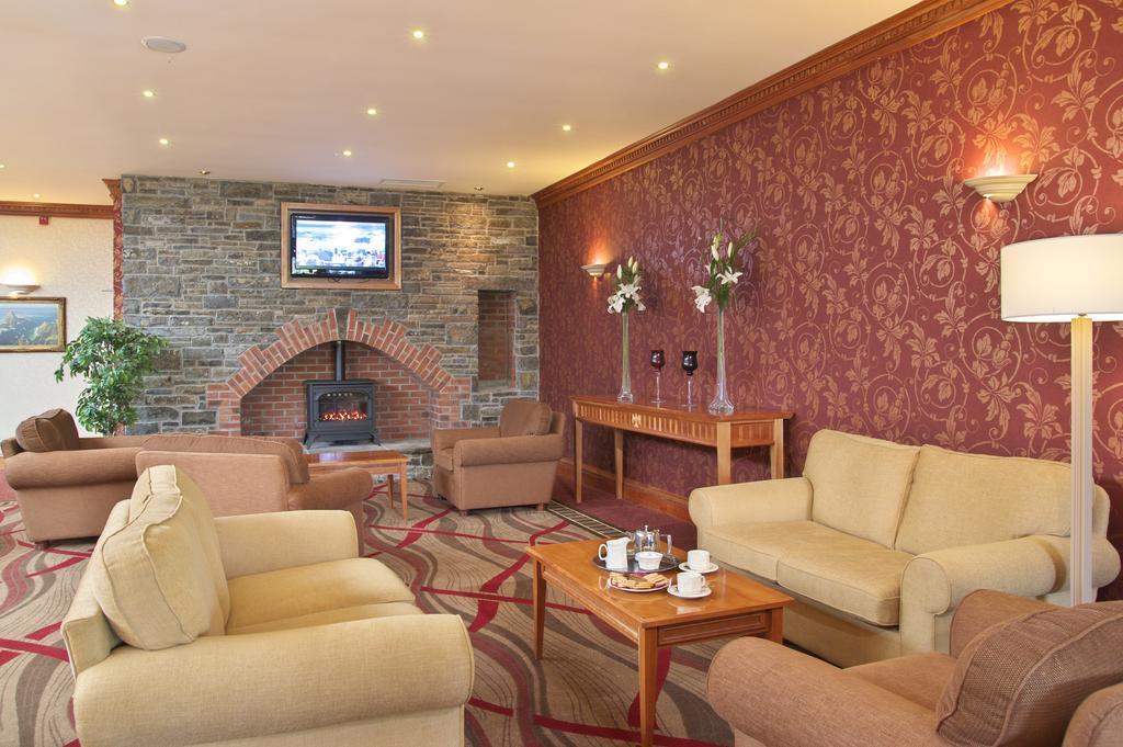 Falls Hotel & Spa Енністімон Екстер'єр фото